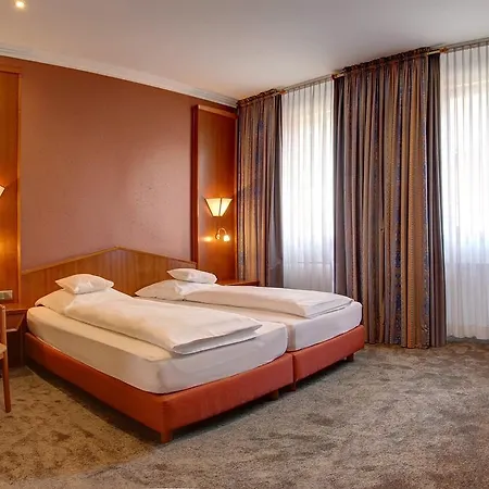 Im Engel Hotel 4*